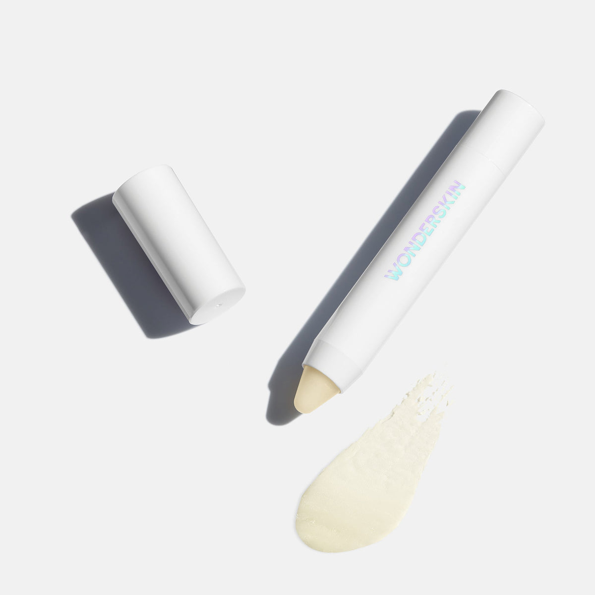 wonder blading 3-in-1 lip Exfoliante — Wonderskin
