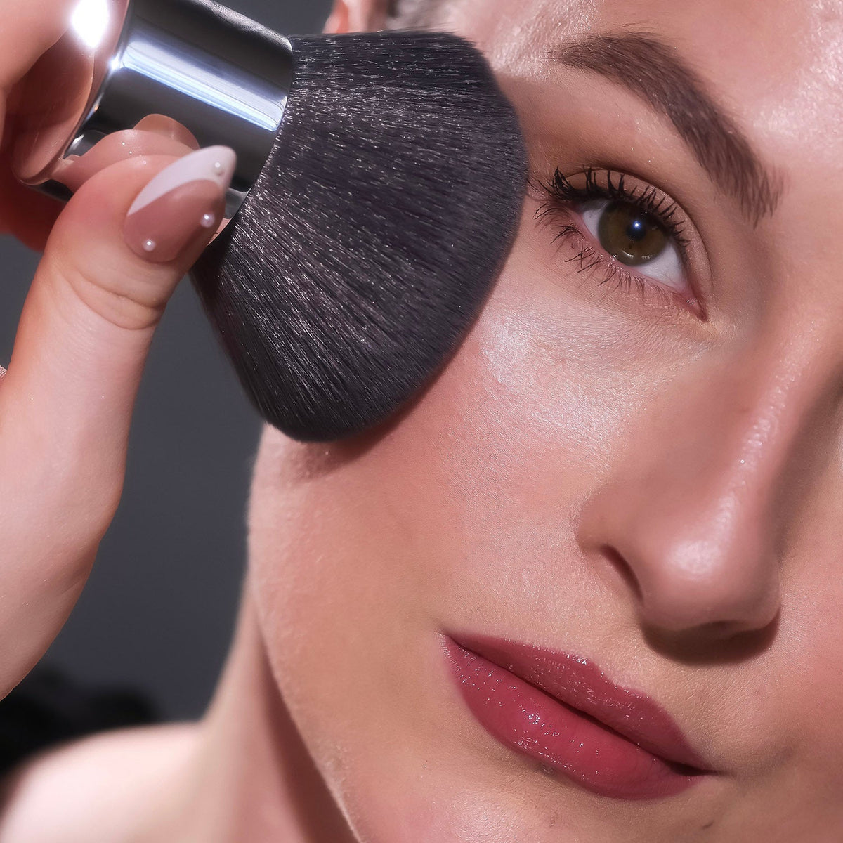 Kabuki Brush — Wonderskin