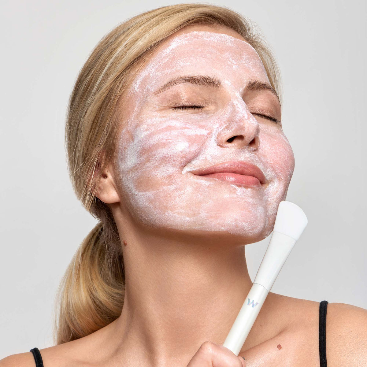 IT'S A MIRACLE Spa Brush — Wonderskin