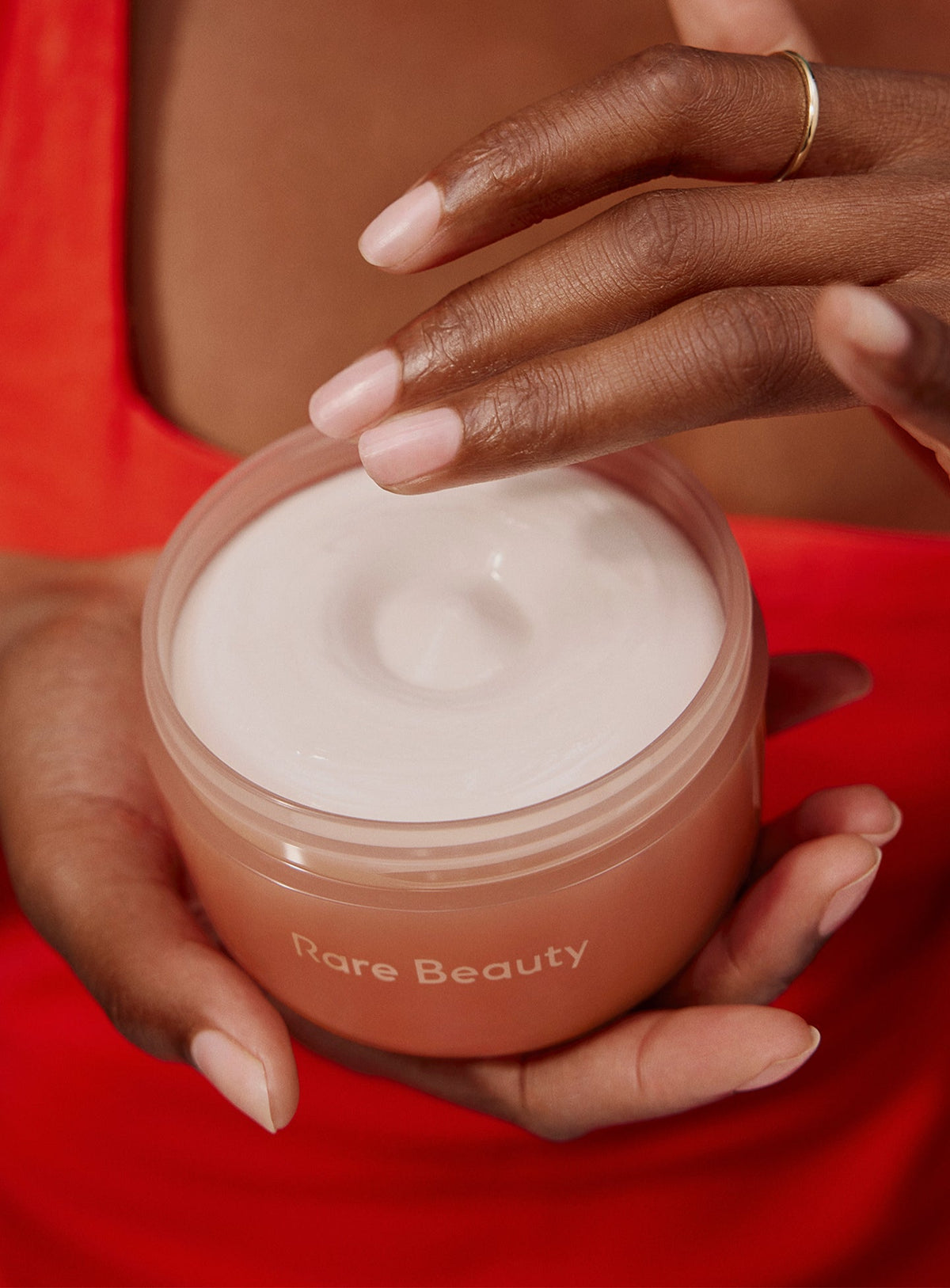 Crema corporal Bouncy Find Comfort Rare Beauty