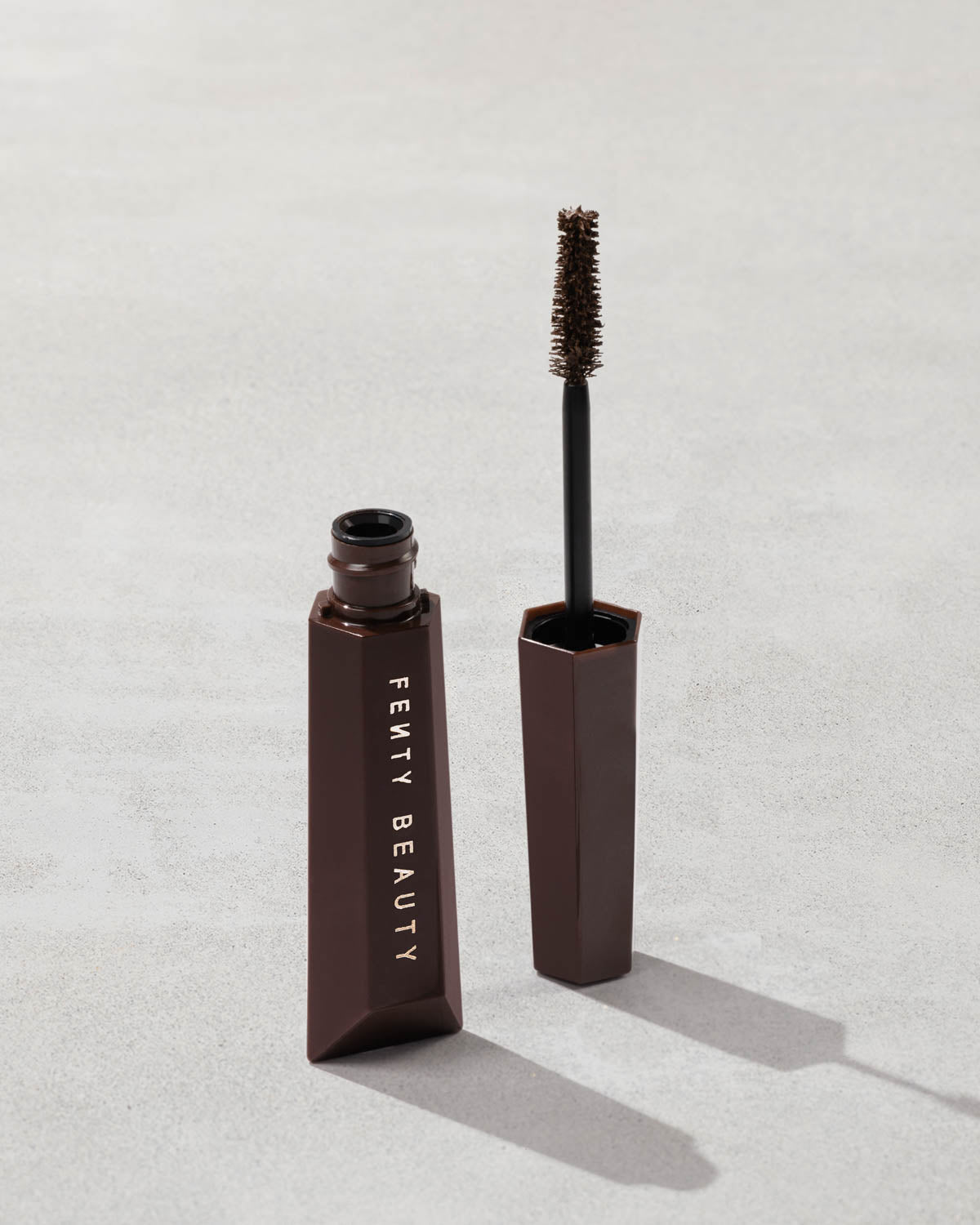 Máscara de Pestañas Voluminizadora Hella Thicc — Fenty Beauty by Rihanna