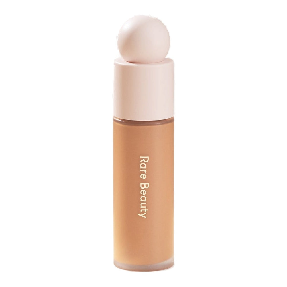 Base Liquid Touch Weightless de Rare Beauty, tono 300C