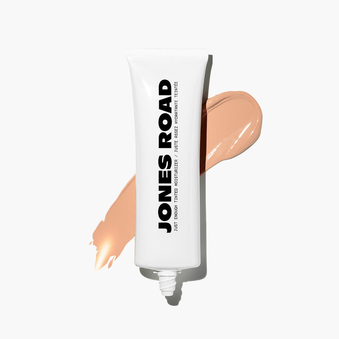Hidratante con Color Just Enough — Jones Road