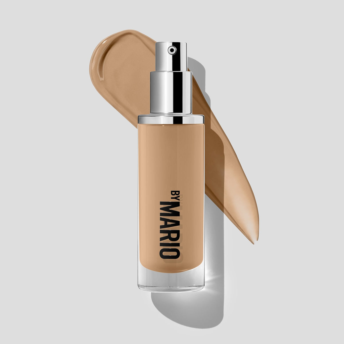 Base de Maquillaje Luminosa Hidratante SurrealSkin® — Makeup by Mario