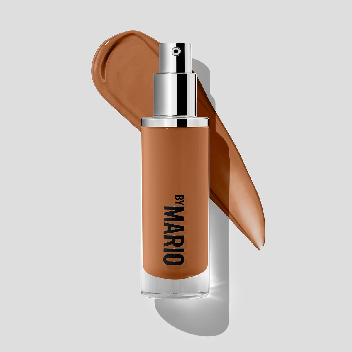 Base de Maquillaje Luminosa Hidratante SurrealSkin® — Makeup by Mario