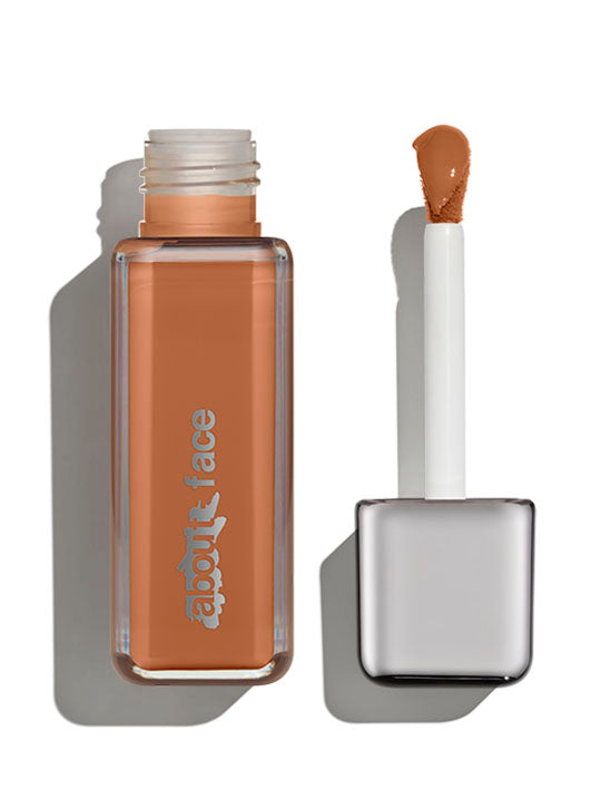 Base Mate The Performer — About-Face