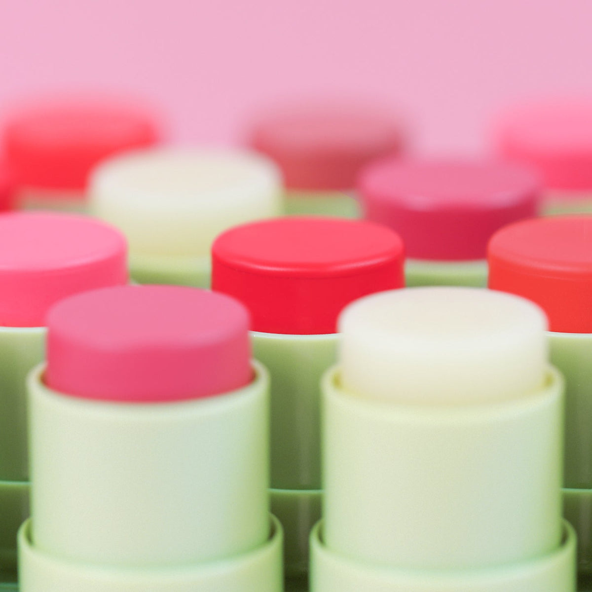 Bálsamo Labial Hydra LipTreat PIXI