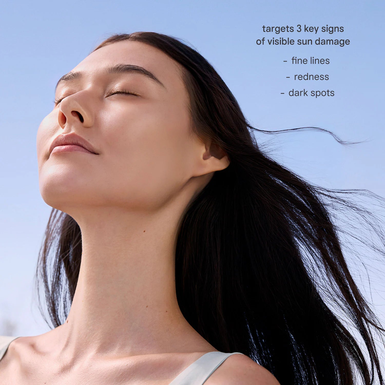 El protector solar lechoso de amplio espectro SPF 50+ con ectoína encapsulada + vitamina E — Tatcha