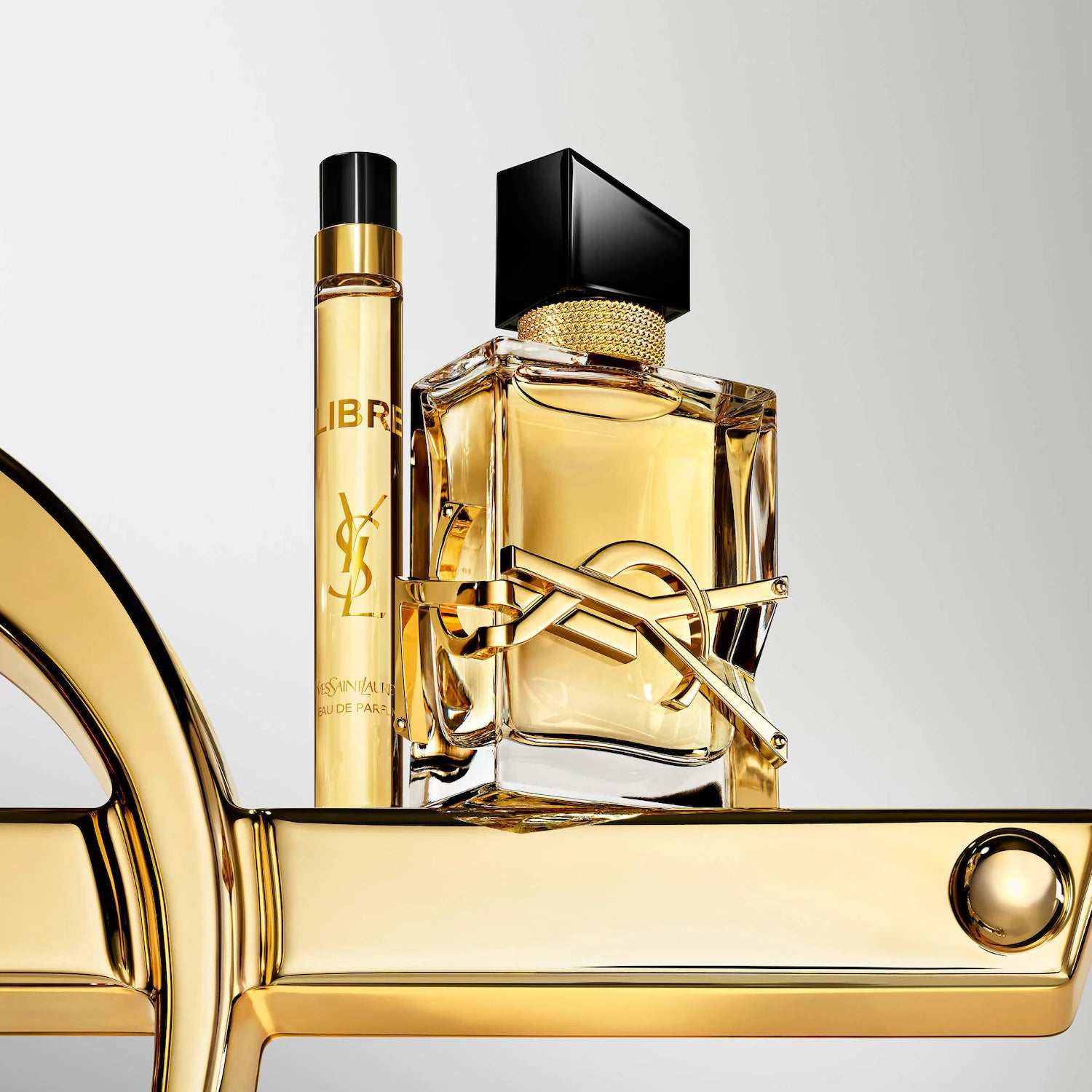 Libre Eau De Parfum con Azahar y Lavanda — Yves Saint Laurent