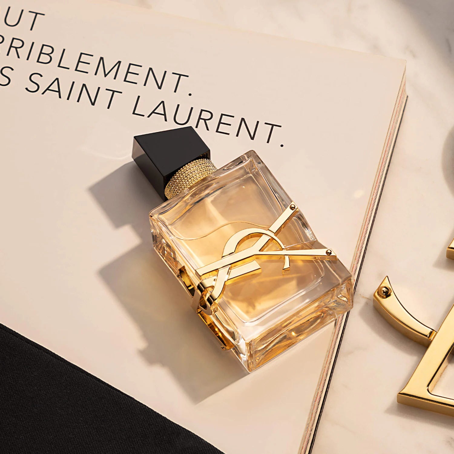 Libre Eau De Parfum con Azahar y Lavanda — Yves Saint Laurent