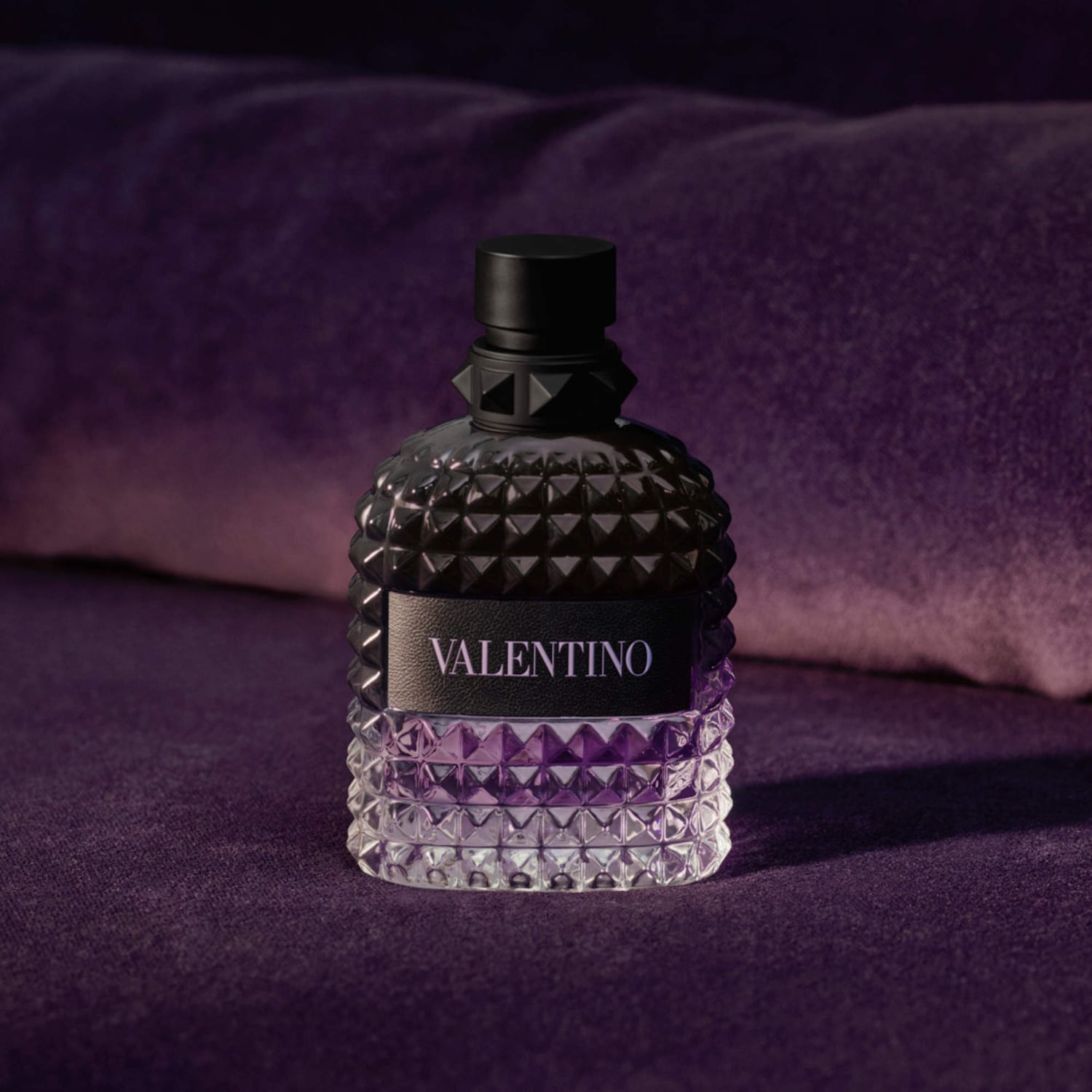 Uomo Born in Roma Purple Melancholia Eau de Toilette con Lavanda — Valentino