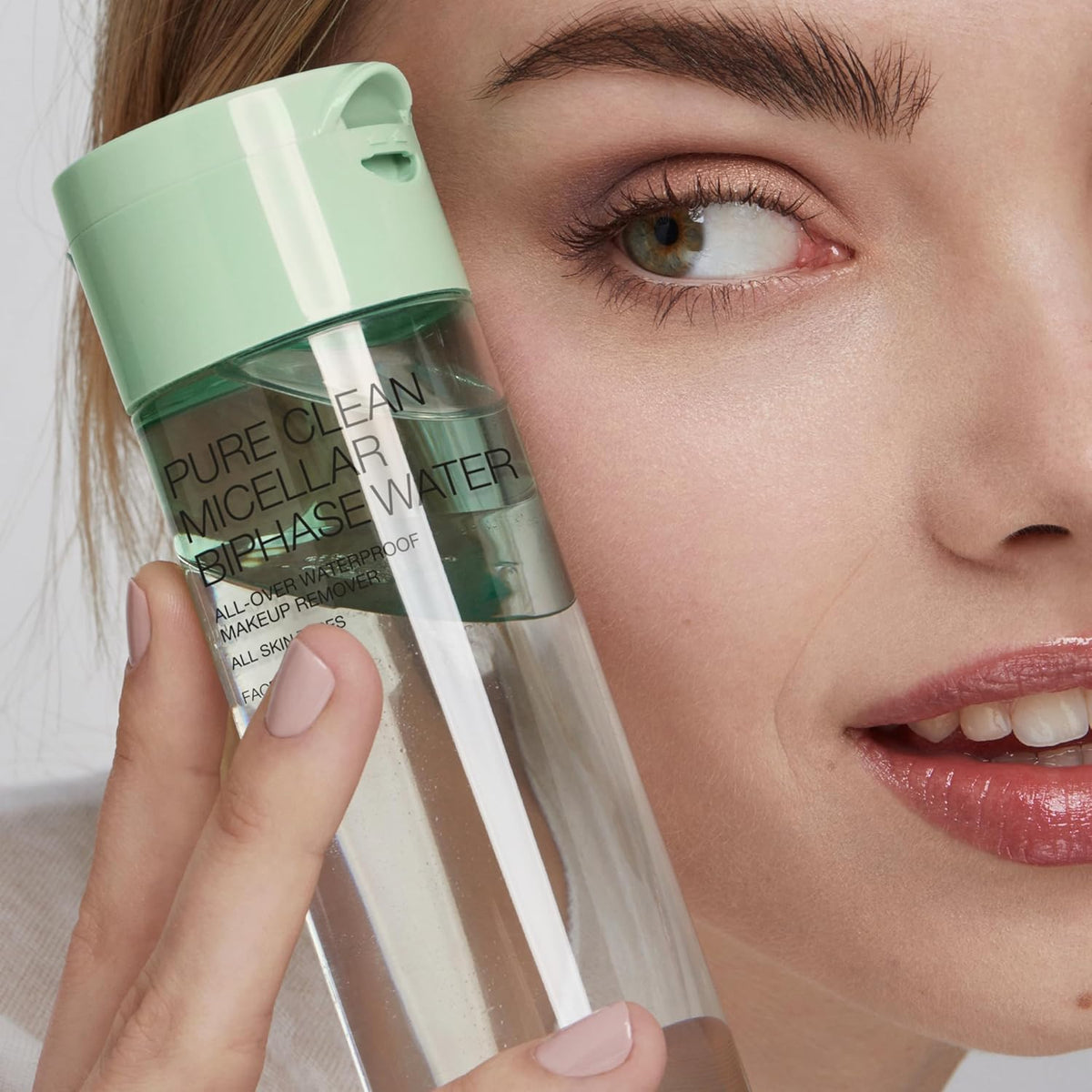 Agua Micelar Bifásica Pure Clean — Kiko Milano