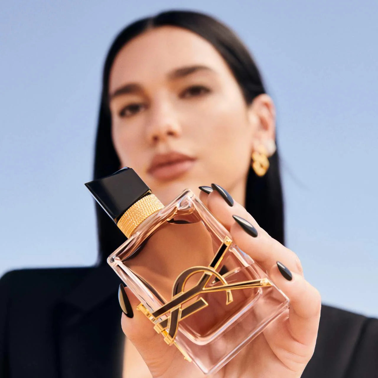 Libre Flowers & Flames Eau de Parfum Florale Spray de viaje con flor de coco-palmera y flor de lirio — Yves Saint Laurent