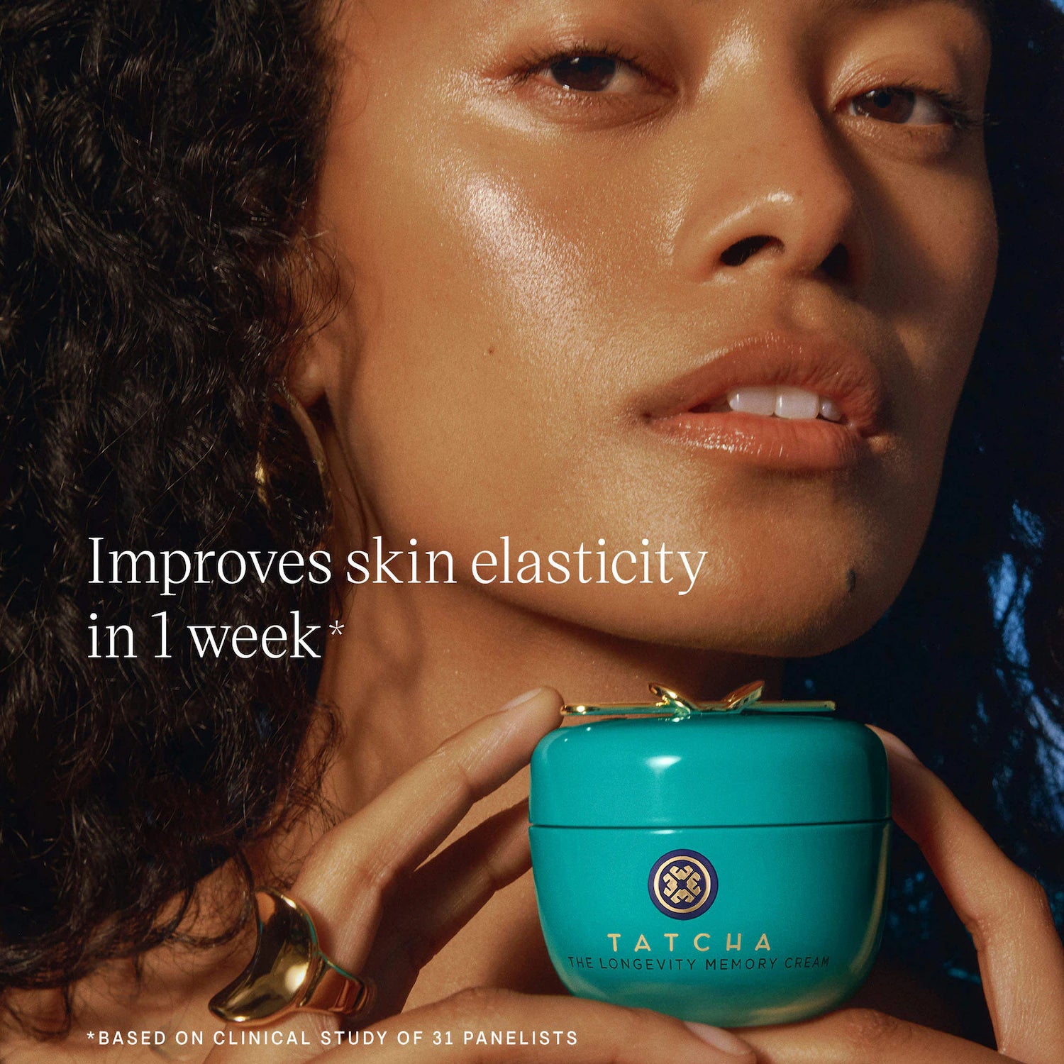 La crema restauradora Longevity Youth para elasticidad y brillo — Tatcha