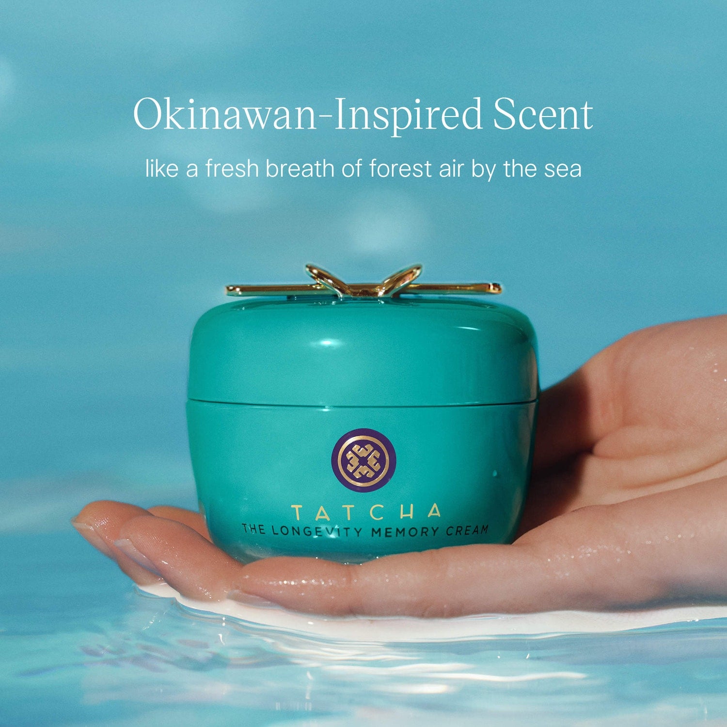 La crema restauradora Longevity Youth para elasticidad y brillo — Tatcha