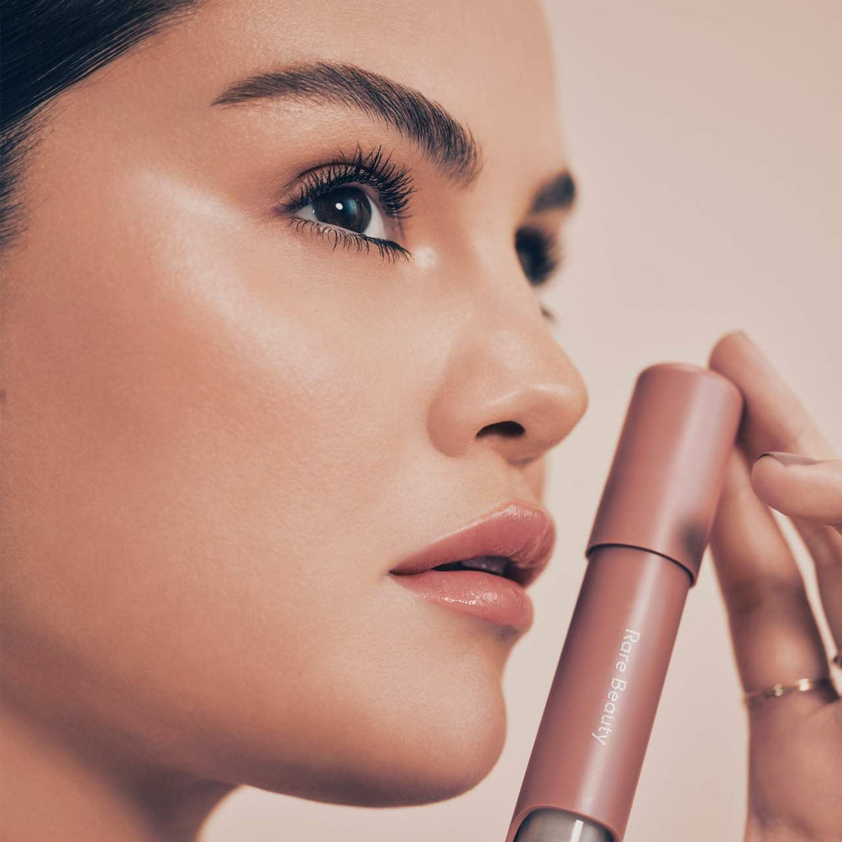 Roller de Aromaterapia Find Comfort, 5 ml — Rare Beauty