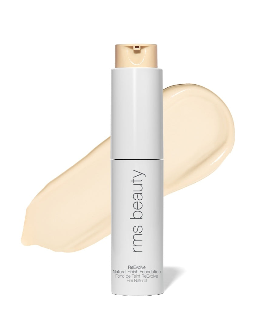 ReEvolve Natural Finish Liquid Foundation: base líquida