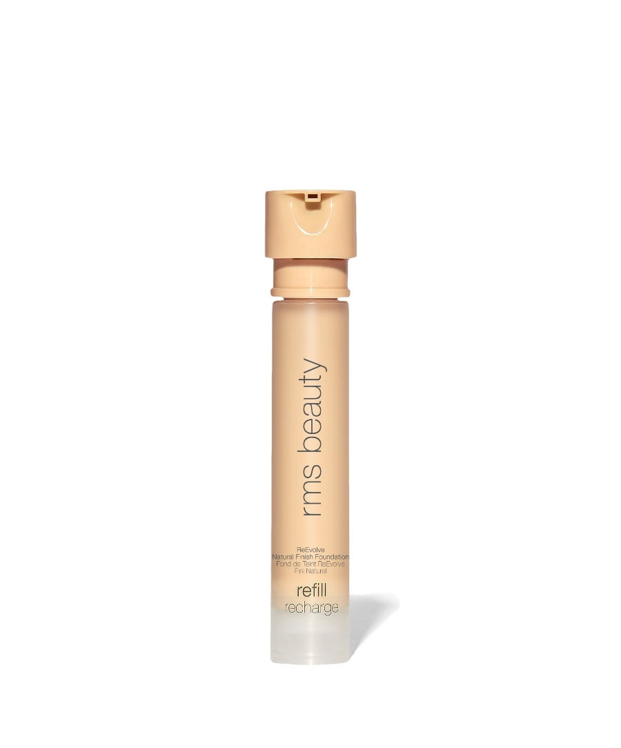 ReEvolve Natural Finish Liquid Foundation: base líquida