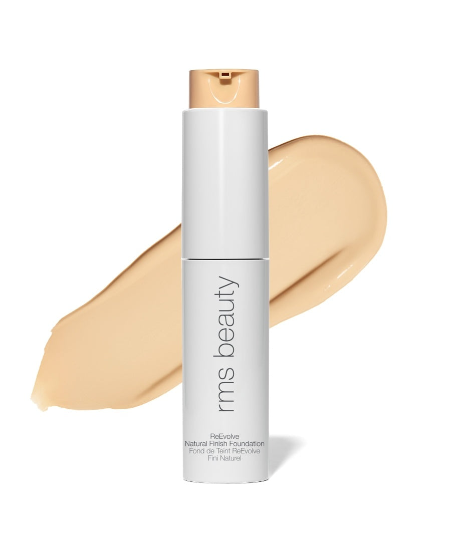 ReEvolve Natural Finish Liquid Foundation: base líquida